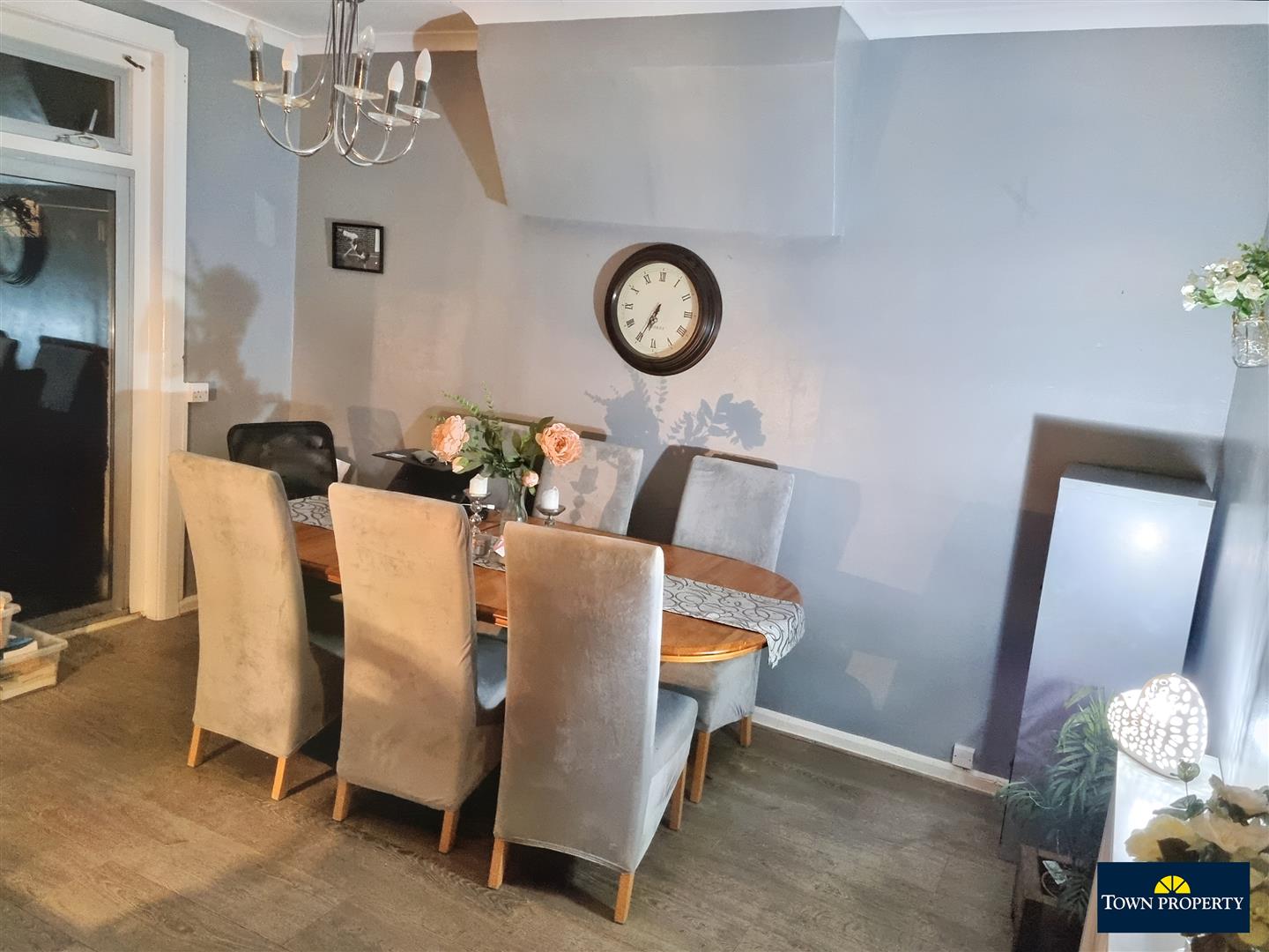 Property Details for Central Avenue Eastbourne East Sussex BN20 8PL Town Property Estate